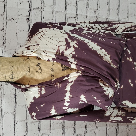 Young Fabulous & Broke Plum and Cream Faux Wrap Dress Size M NWT - Picture 3 of 14